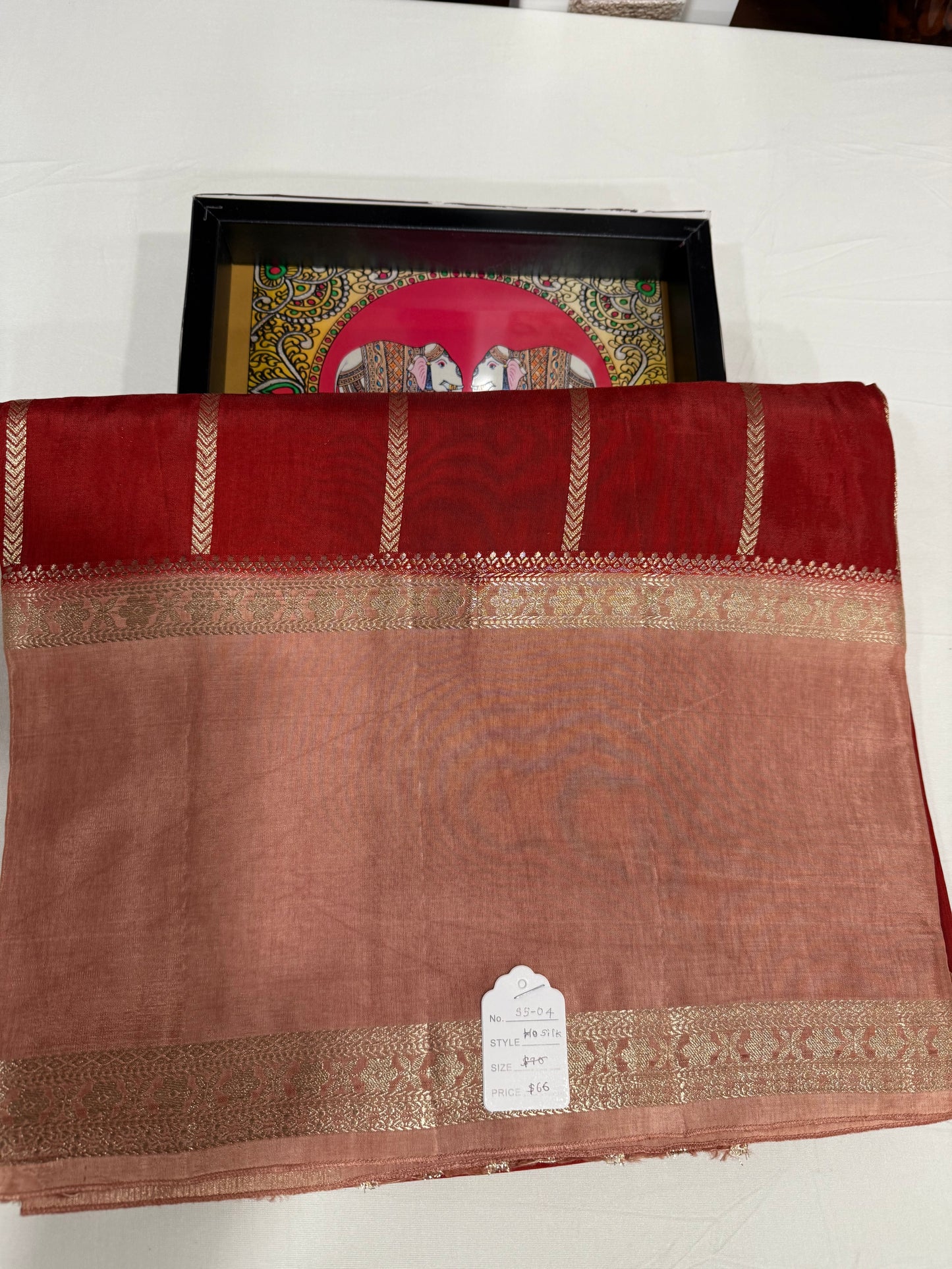 Russian silk saree in Red with pink zari pallu