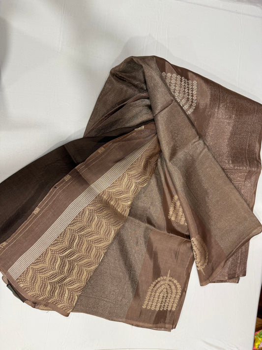 Raw mango silk saree in light chocolate brown with zari pallu