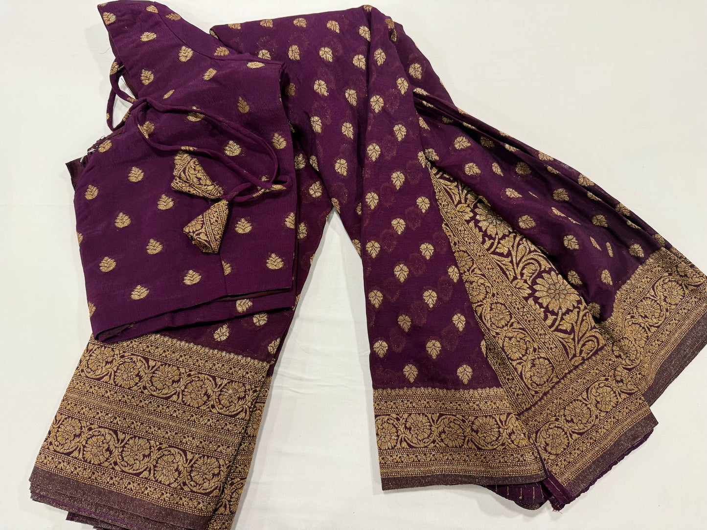 Pure georgette silk saree in purple